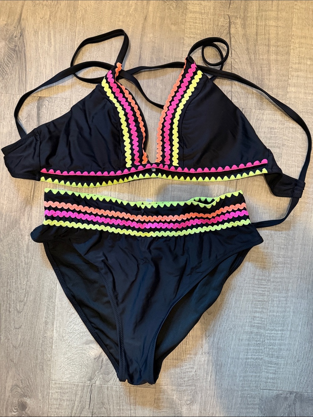 Popvil bikini black with neon size large